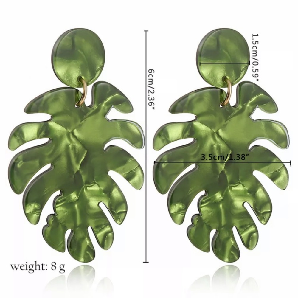 BOGO FREE Green leaf acrylic dangle earrings 🍃🌿 - Picture 5 of 5
